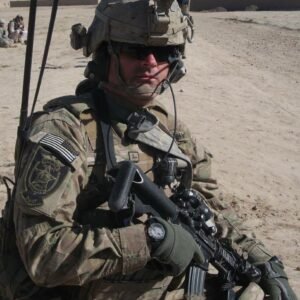 Dan Jarvin as Army man